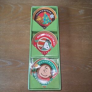 Snoopy Christmas decor Plates Set of 3 Peanuts 4” Dessert Plates